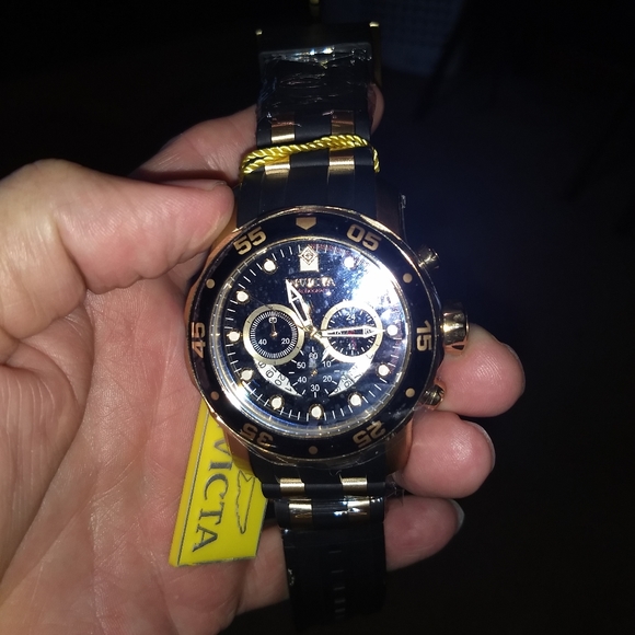 Invicta Pro Diver's Watch - Picture 6 of 8